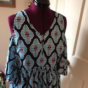 CROWN & IVY BOLD MOVES LADIES SIZE M COOL SHOULDER DRESS